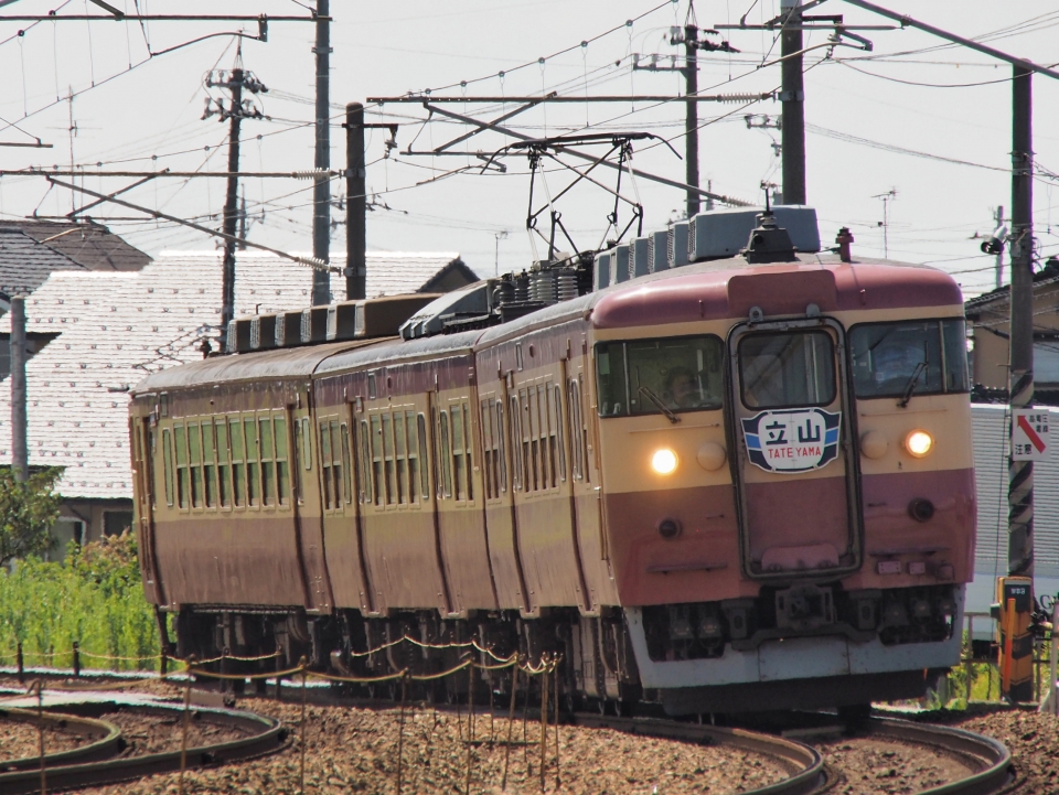 ニュース画像 1枚目：えちごトキめき鉄道413系 2023年08月14日撮影