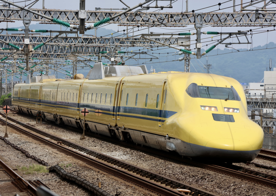 駅弁容器 28点　ドクターイエロー　新幹線　小田急　スペーシア 駅弁容器 28点 ドクターイエロー 新幹線 小田急 スペーシア