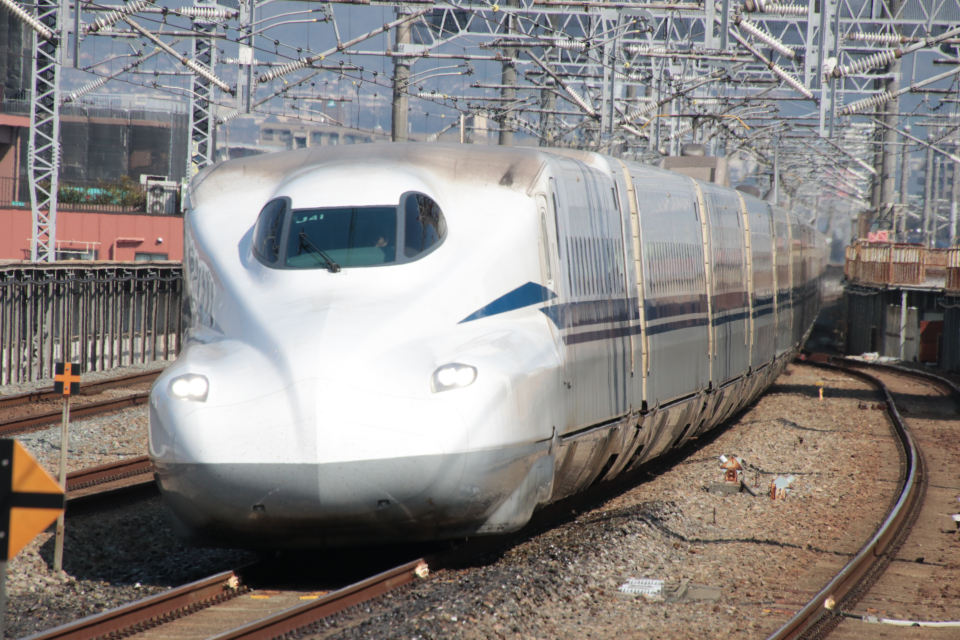 第1回はN700S新幹線、テレ東 新番組「トミプラワールドのりのり