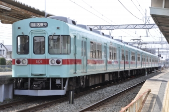 西鉄「アイスグリーン」のコラボスニーカー爆誕！5000形50周年で限定