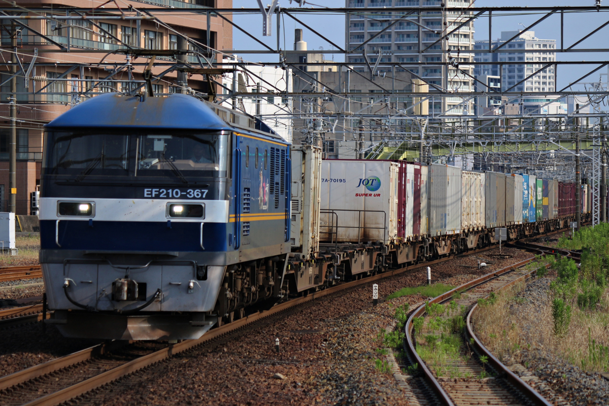 JR貨物、お盆休み期間に526本のコンテナ列車を運行 | レイルラボ ニュース