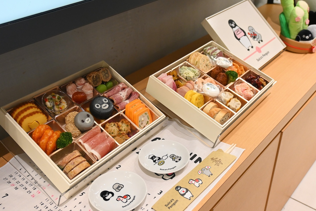 毎年完売！正月向け「Suicaのペンギン」オードブル 2026Ver. 豪華