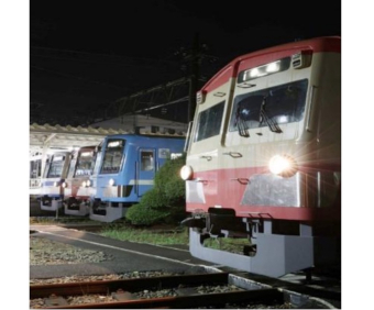 西武101・301系 1313F編成 (南入曽車両基地) 徹底ガイド | レイルラボ