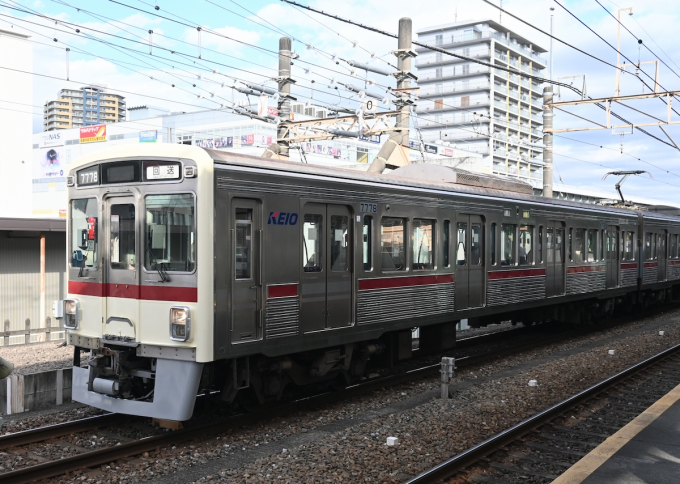 京王電鉄 7228 (京王7000系) 車両ガイド | レイルラボ(RailLab)