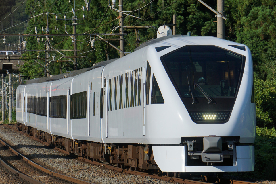 まるで方向幕” 横浜高速鉄道 Y517Fで話題！ 近年広がる「液晶式行先