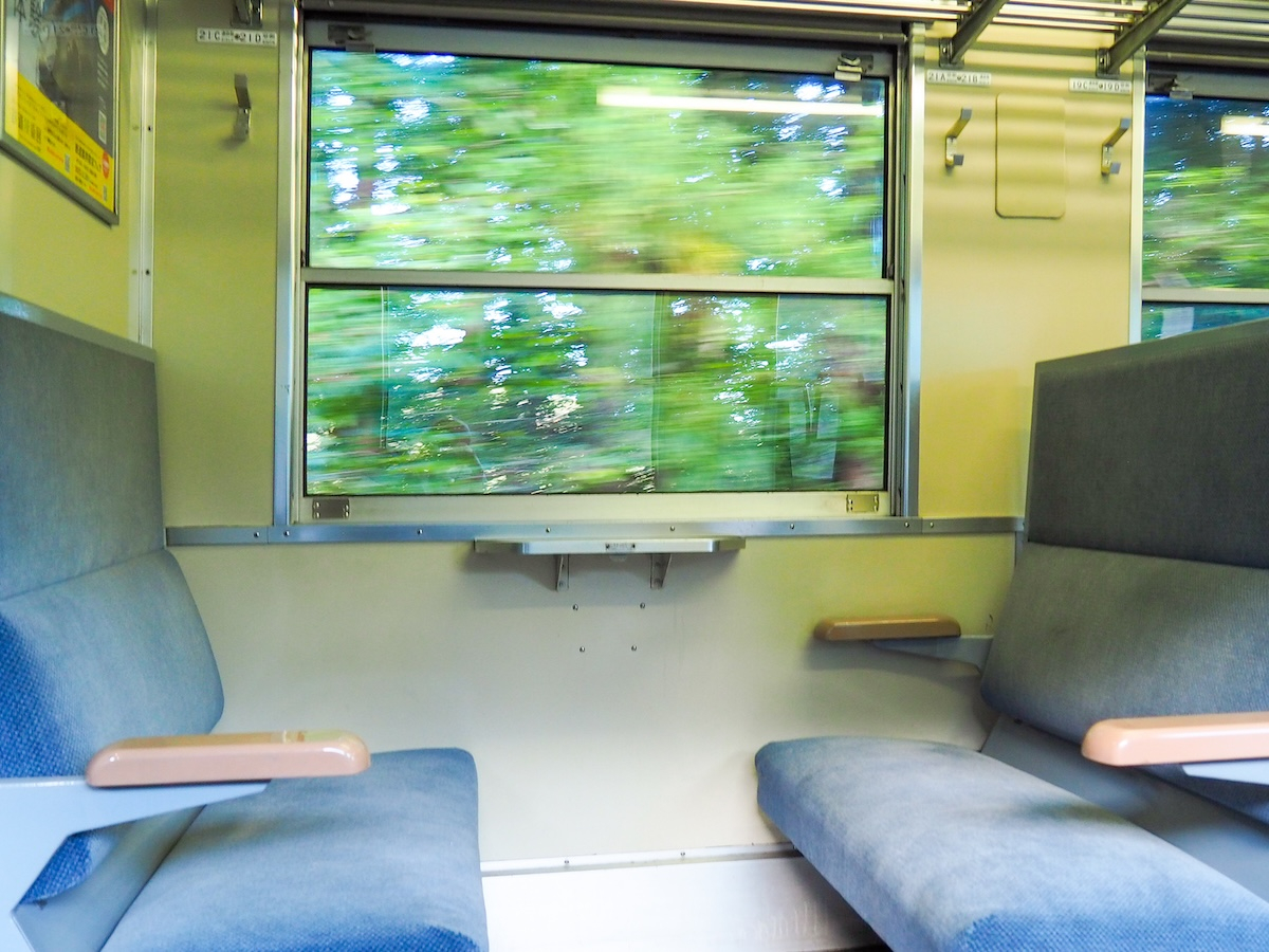 大鉄、元JR西“12系”使用の食堂車「Train Dining オハシ」を12月20日