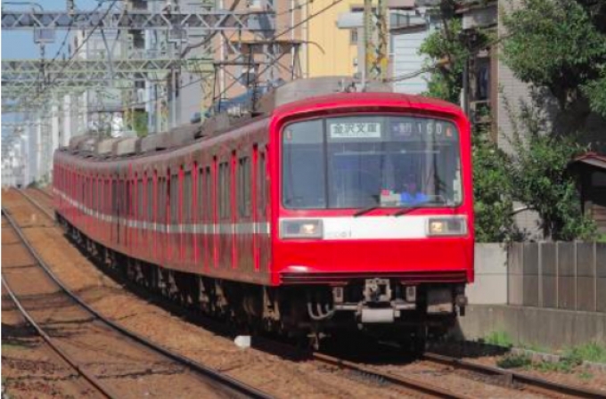 ニュース画像：京急2000形 - 「京急2000形、3月下旬で引退へ 25日に特別貸切列車を運行」