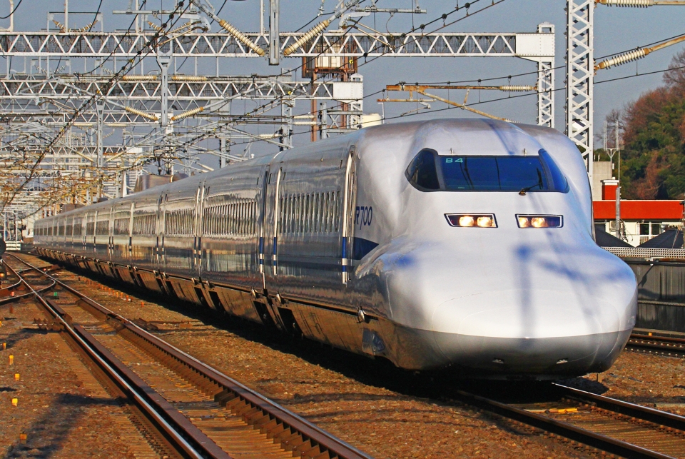 JR西日本、山陽新幹線700系の車内トイレを全洋式化 新年度から改修 RailLab ニュース(レイルラボ)