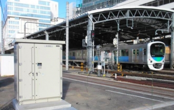 ニュース画像：池袋駅の駅舎補助電源装置 - 「西武鉄道、2018年度は8駅にLED照明導入 駅での回生電力活用も推進」
