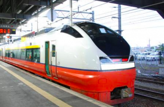 ニュース画像：E751系 - 「奥羽本線、「弘前ねぷた」と「青森ねぶた」にあわせ臨時列車を運転」