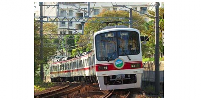画像：神戸電鉄の車両 - 「神戸電鉄粟生線、西鈴蘭台～藍那間で法面崩壊 復旧に数日を要する見込み」