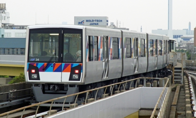 ニュース画像：横浜シーサイドライン - 「横浜シーサイドライン、8月11日と12日は特別ダイヤで運転」