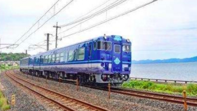 ニュース画像：あめつち - 「山陰本線の観光列車「あめつち」、2019年2月までの運転日を公表」