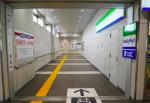 ニュース画像：展示場所 - 「京成津田沼駅、小学生が車両基地を見学して制作した新聞を展示中」