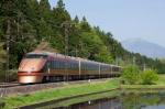 ニュース画像：スペーシア - 「東武とJR東、新宿発臨時列車「日光夜行号」を運転 10月5日と12日」