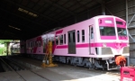 ニュース画像：流鉄「さくら」号 - 「流鉄、ピンク色の「さくら」号は8月23日から営業運転開始 」