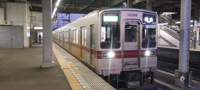 鉄道乗車記録の写真:乗車した列車(外観)(28)        「撮影時間(午後19時12分)
佐野線ワンマン葛生行
12266編成」