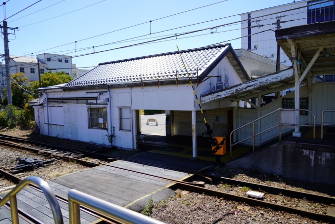 鉄道乗車記録の写真:駅舎・駅施設、様子(1)     「ホームから新芝浦駅」