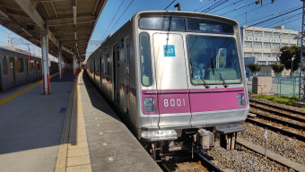 東京メトロ 8001 (営団8000系) 車両ガイド | レイルラボ(RailLab)