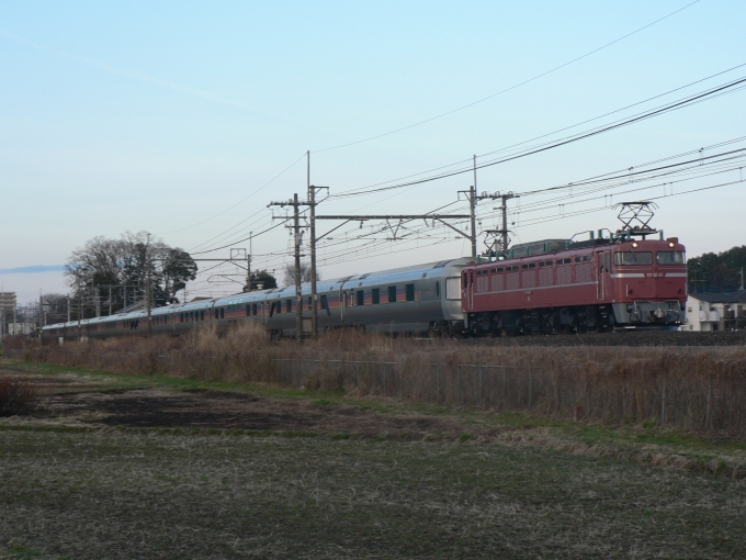 鉄道乗車記録の写真:列車・車両の様子(未乗車)(1)          「人気スポットなので、譲り合って撮ってください。」