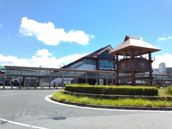 鉄道乗車記録の写真:駅舎・駅施設、様子(1)          「土山駅前。」