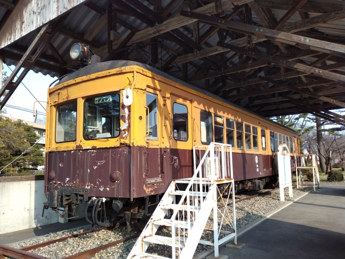 鉄道乗車記録の写真:列車・車両の様子(未乗車)(1)        「蒲原鉄道モハ41。
五泉市総合会館駐車場に保存されている。」
