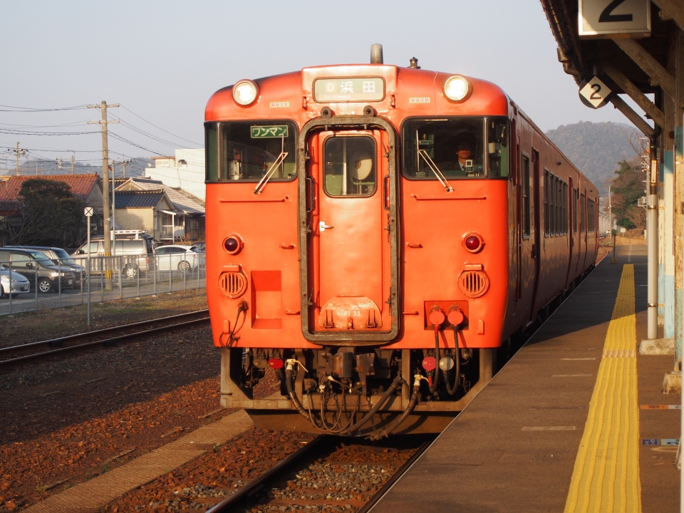 鉄道乗車記録「江津駅から浜田駅」乗車した列車(外観)の写真(1) by tokada 撮影日時:2018年03月