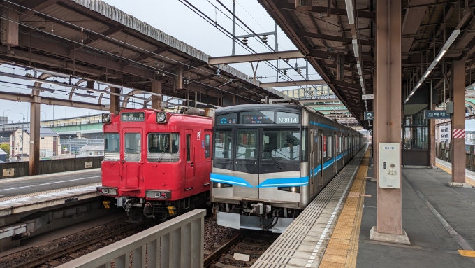 鉄道乗車記録の写真:列車・車両の様子(未乗車)(19)        「←名鉄100系　名市交N3000形→」