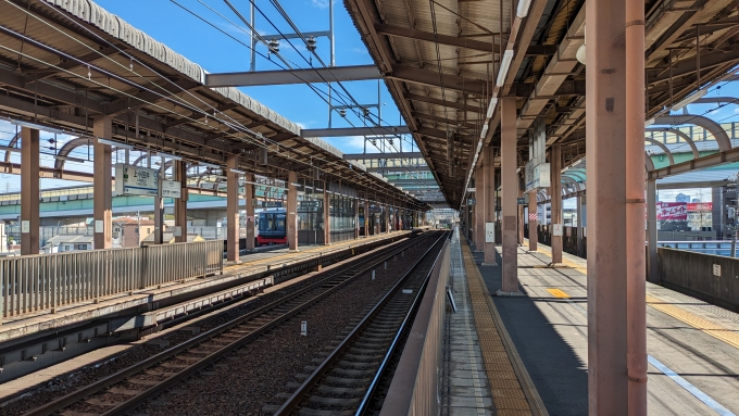 鉄道乗車記録の写真:列車・車両の様子(未乗車)(12)        「名鉄3300系が来ました。」