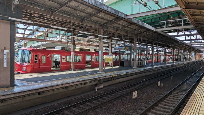 鉄道乗車記録の写真:列車・車両の様子(未乗車)(13)        「名鉄3500系が来ました。」