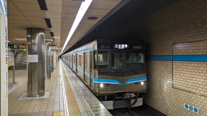 鉄道乗車記録の写真:乗車した列車(外観)(6)        「そして、丸の内で乗り換えて、鶴舞線に乗り、上小田井へ向かいます。」