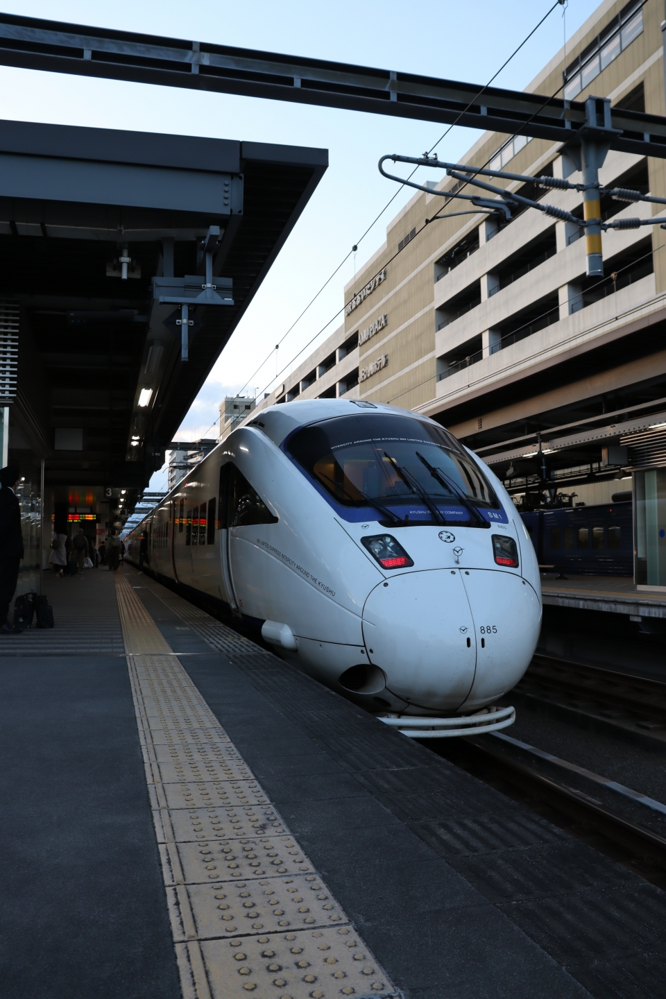 鉄道乗車記録「博多駅から大分駅」乗車した列車(外観)の写真(1) by 満月よ照らせ 撮影日時:2024年03月09日