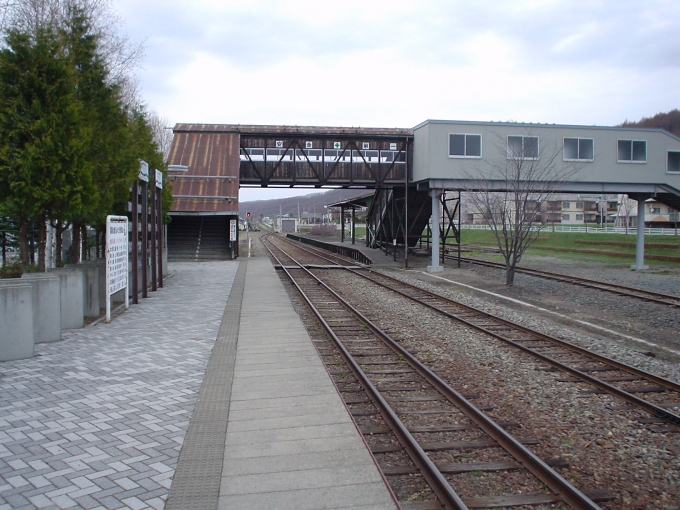 鉄道乗車記録の写真:駅舎・駅施設、様子(17)        「乗車とは別日に撮影
2005/5/1」