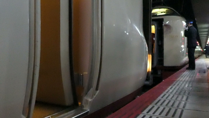鉄道乗車記録の写真:乗車した列車(外観)(5)        「岡山駅でサンライズ出雲号と連結します。」
