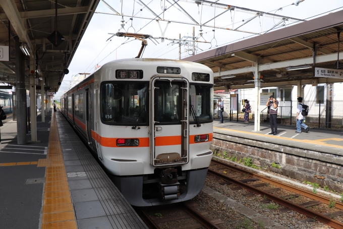 鉄道乗車記録の写真:乗車した列車(外観)(2)     「沼津行　5617M」