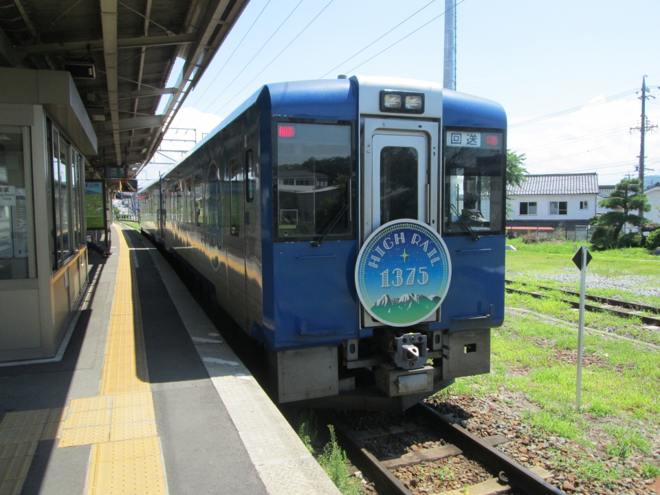 鉄道乗車記録「新宿駅から上野駅（HIGH RAIL 1375：小海線）」乗車した列車(外観)の写真(16) by レフカーボ 撮影日時:2019年08月10日
