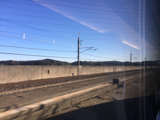 鉄道乗車記録の写真:車窓・風景(13)        「JRとの並列単線区間。」
