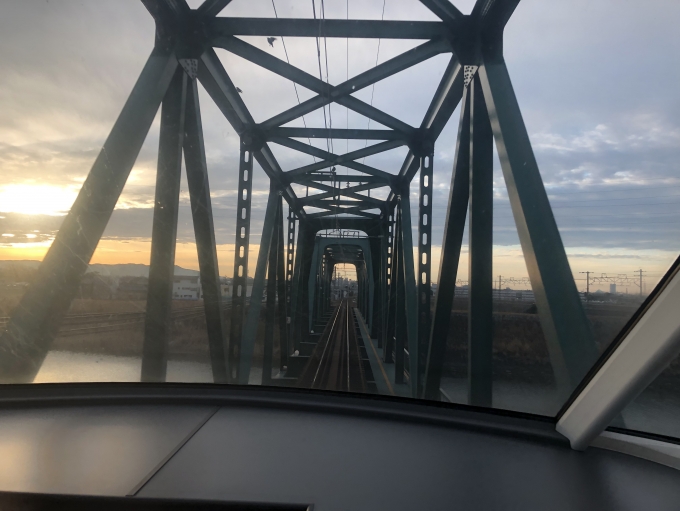 鉄道乗車記録の写真:車窓・風景(24)        「豊川放水路橋梁通過。」