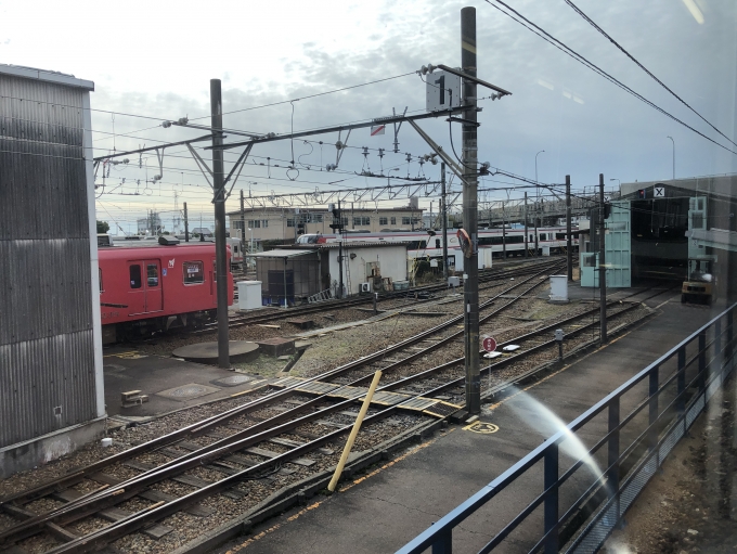 鉄道乗車記録の写真:車窓・風景(3)        「犬山検車区(2)。」
