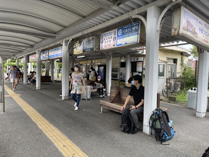 鉄道乗車記録の写真:旅の思い出(4)        「宇部新川駅のバス乗り場。」