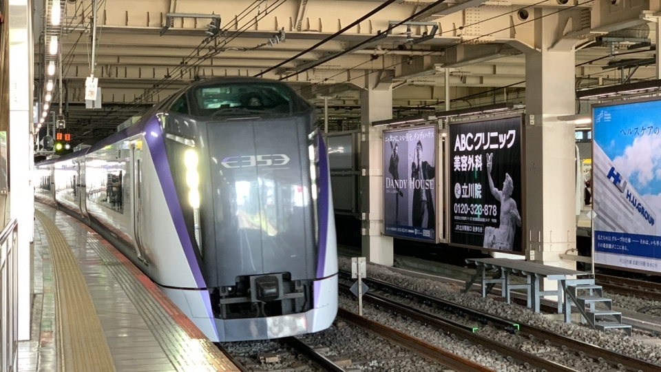 鉄道乗車記録「立川駅から石和温泉駅」乗車した列車(外観)の写真(4) by spocker 撮影日時:2022年05月28日