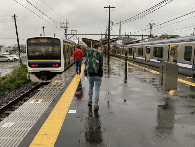 鉄道乗車記録の写真:乗車した列車(外観)(1)          「長編成→短い編成、屋根なしで雨だと辛い。」