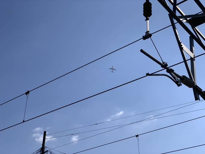 鉄道乗車記録の写真:駅舎・駅施設、様子(4)        「阿蘇くまもと空港駅の最寄駅。
たまに飛行機が上空を飛ぶ。」