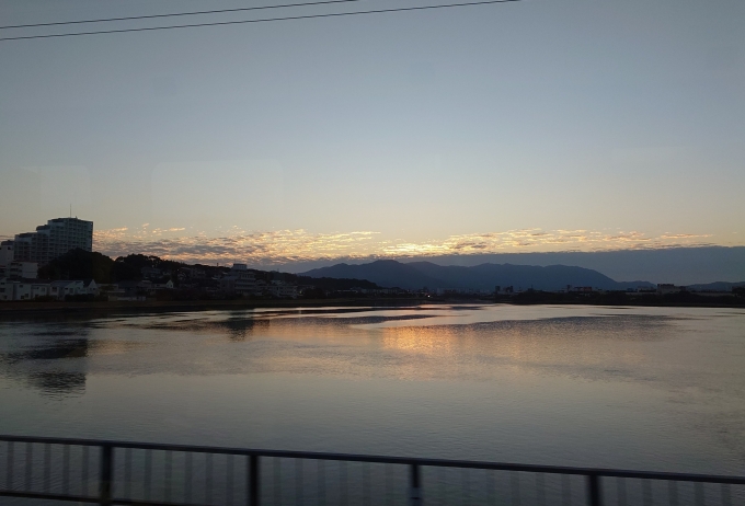 鉄道乗車記録の写真:車窓・風景(4)        「多々良川(⁠^⁠^⁠)/」