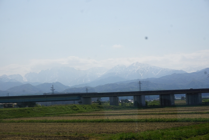 鉄道乗車記録の写真:車窓・風景(20)        「越中泉から相ノ木駅間の風景」