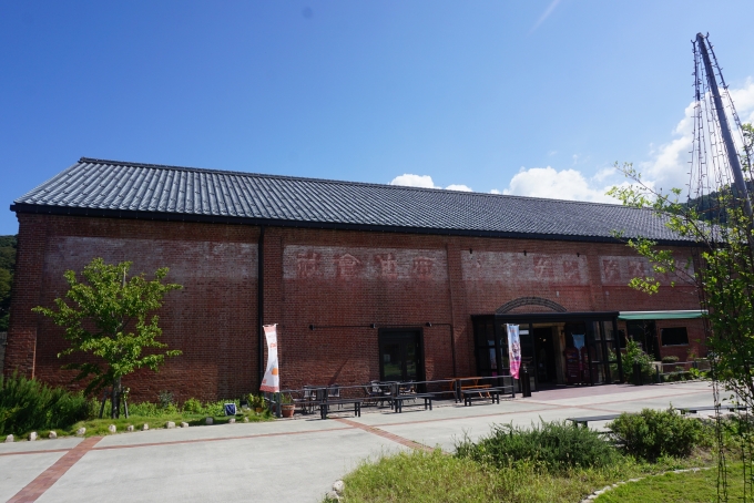 鉄道乗車記録の写真:旅の思い出(7)        「敦賀赤レンガ倉庫の見学」