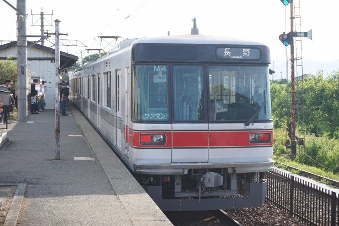 鉄道乗車記録の写真:乗車した列車(外観)(5)        「長野電鉄 3054
乗車前に撮影」