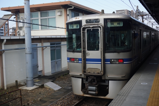 鉄道乗車記録の写真:乗車した列車(外観)(6)        「愛知環状鉄道 2101 
乗車前に撮影」