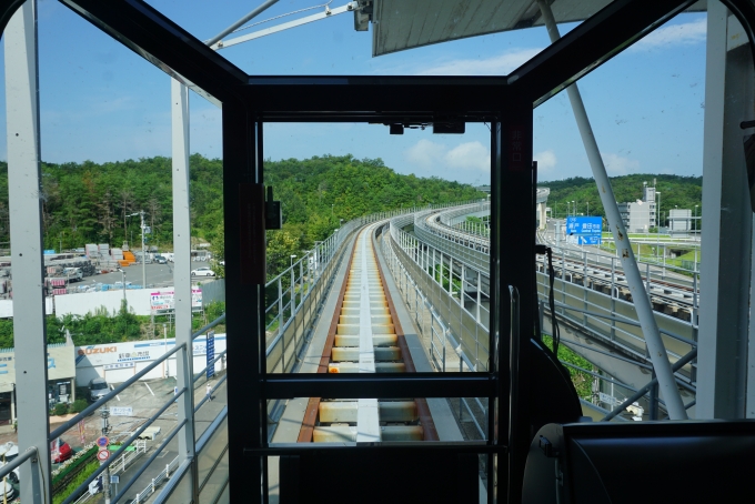鉄道乗車記録の写真:車窓・風景(9)        「愛知高速交通 171から見た前面の風景」