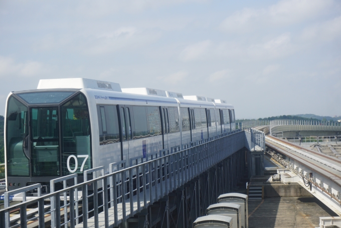 鉄道乗車記録の写真:乗車した列車(外観)(11)        「愛知高速交通 173
降車後に撮影」